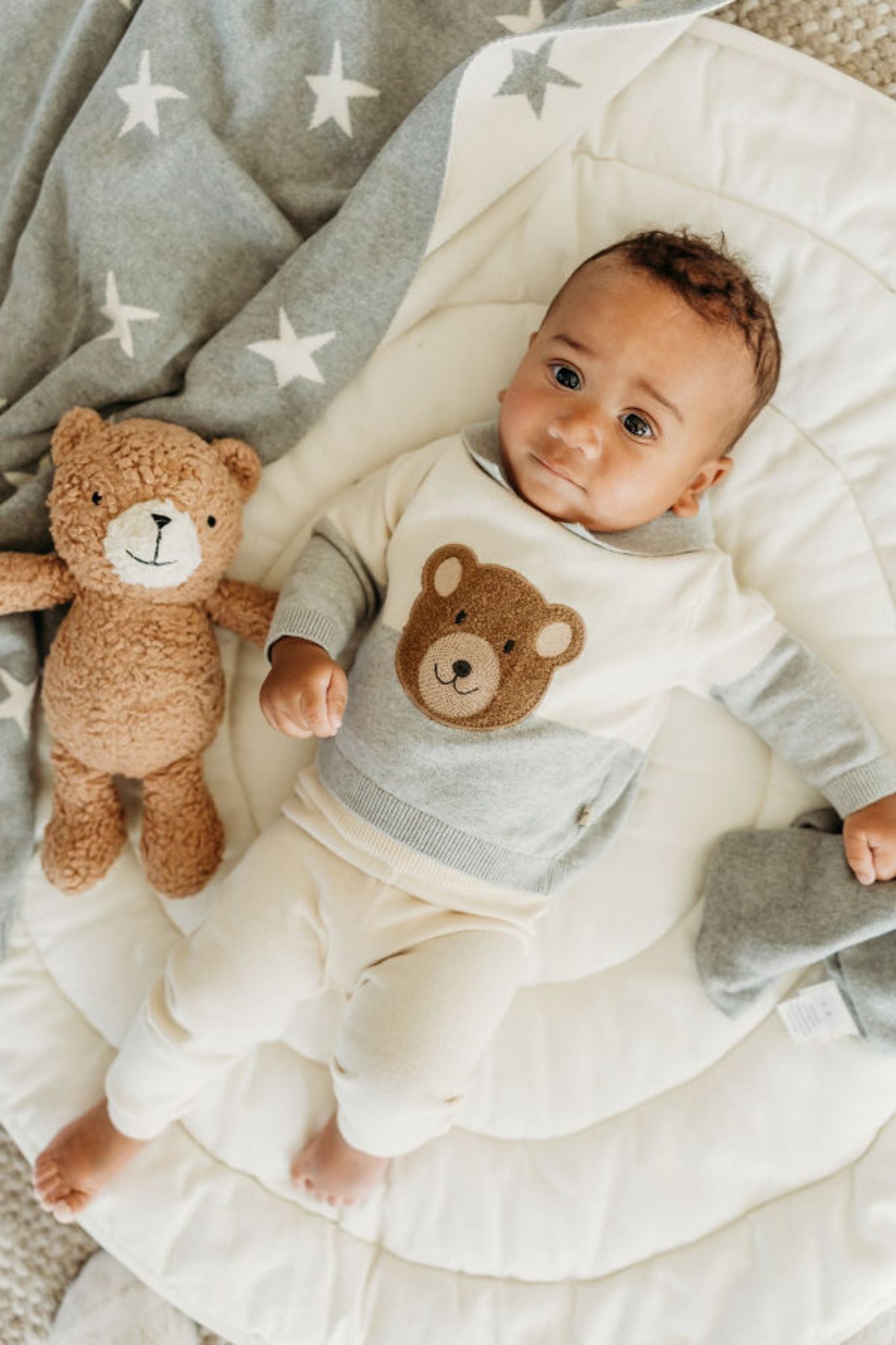 Viverano Heather Grey Bear Collar Sweater