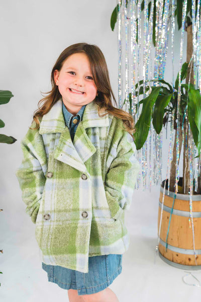 HelleFragileCheckJacket_Girl_1